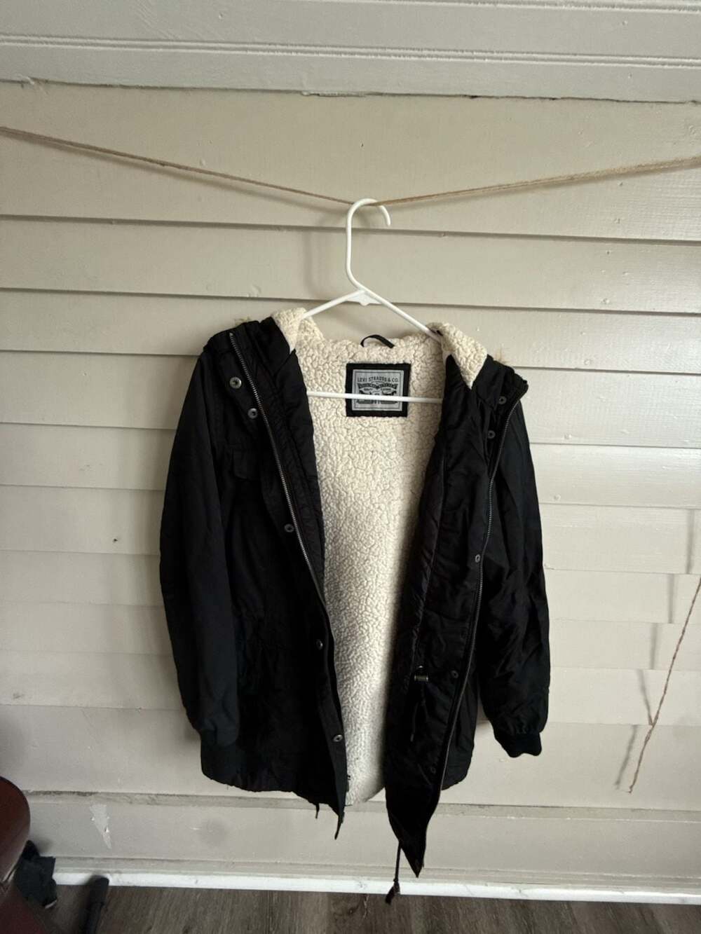 Levi Strauss & Co. Parka Size M Black Sherpa Hooded